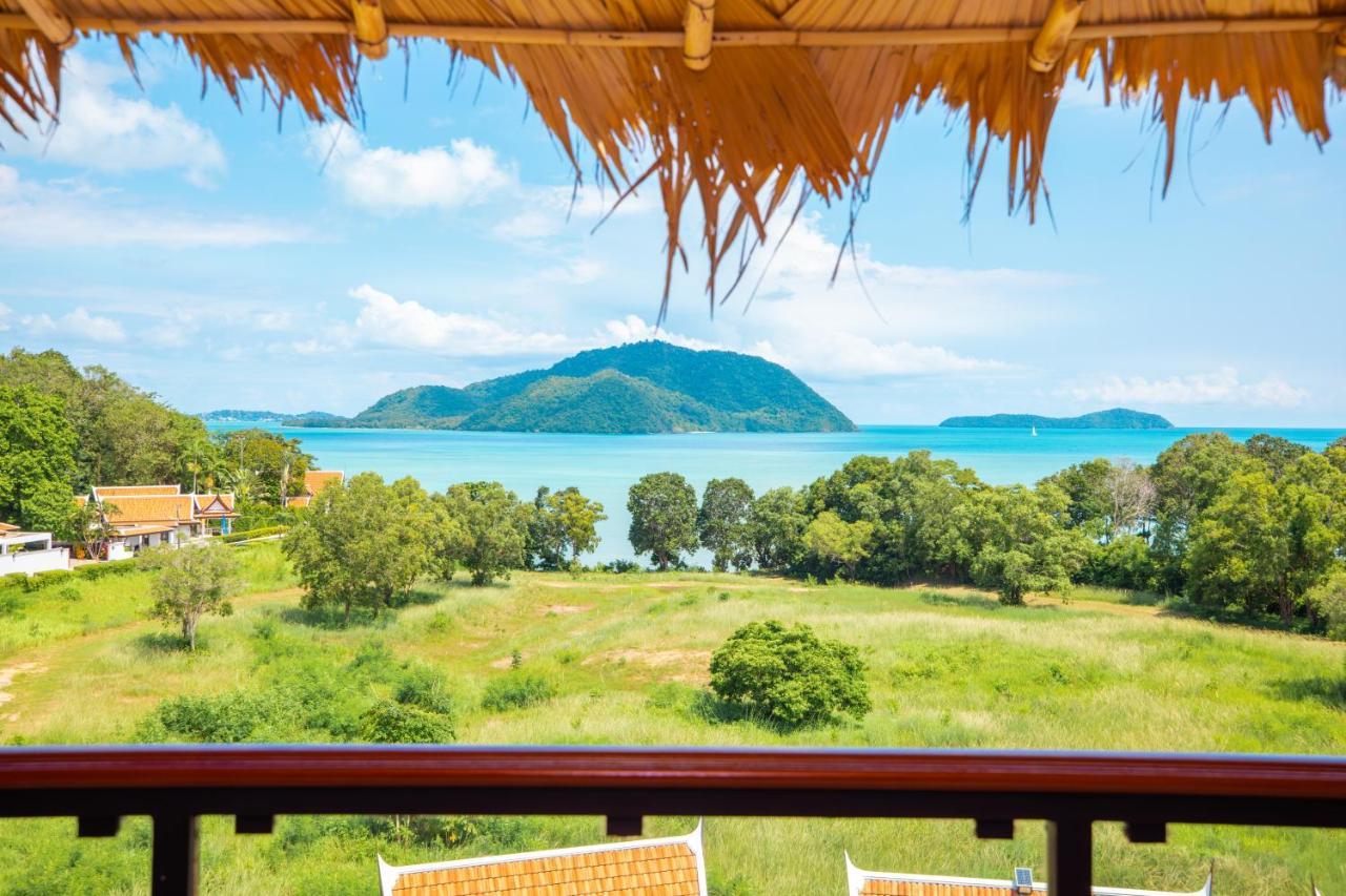 Phuket Kana International Hotel普吉岛卡娜国际酒店 Rawai Dış mekan fotoğraf