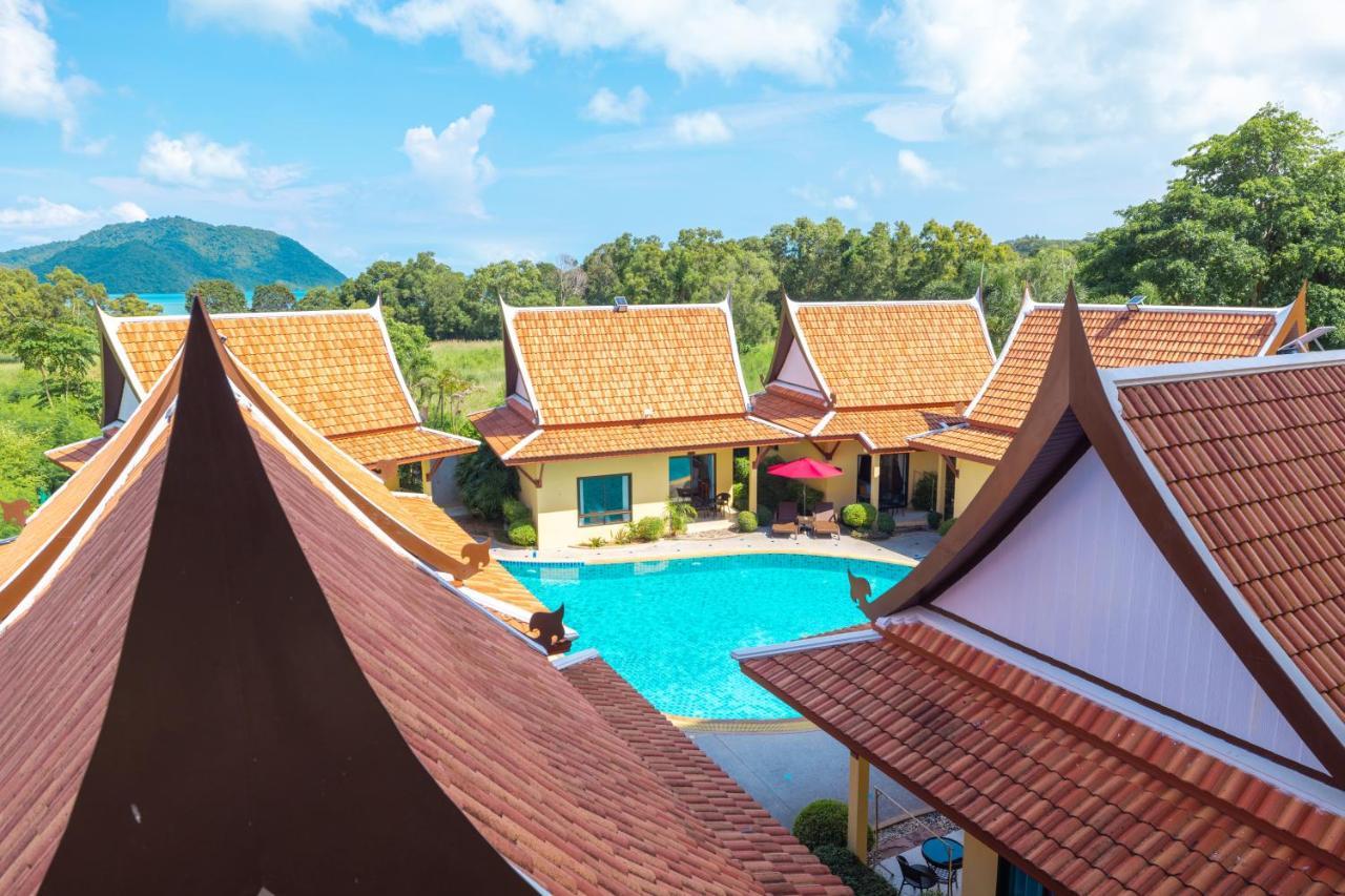 Phuket Kana International Hotel普吉岛卡娜国际酒店 Rawai Dış mekan fotoğraf