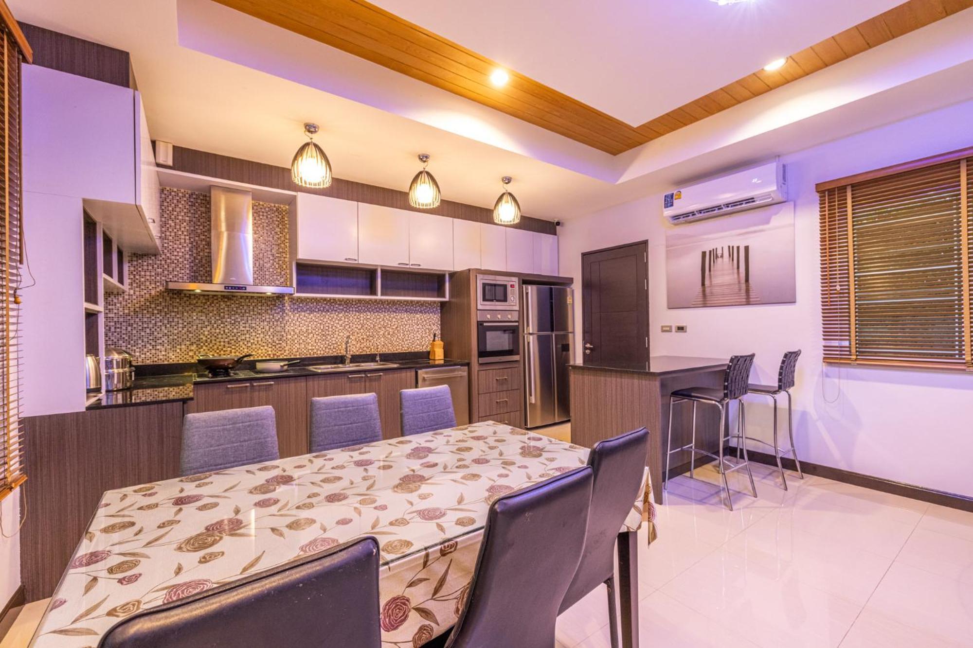 Phuket Kana International Hotel普吉岛卡娜国际酒店 Rawai Dış mekan fotoğraf